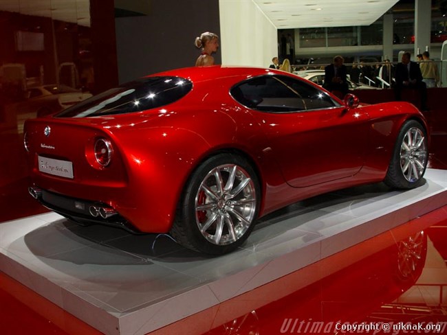 2003_alfa_romeo_8c_competizione-3[1].jpg