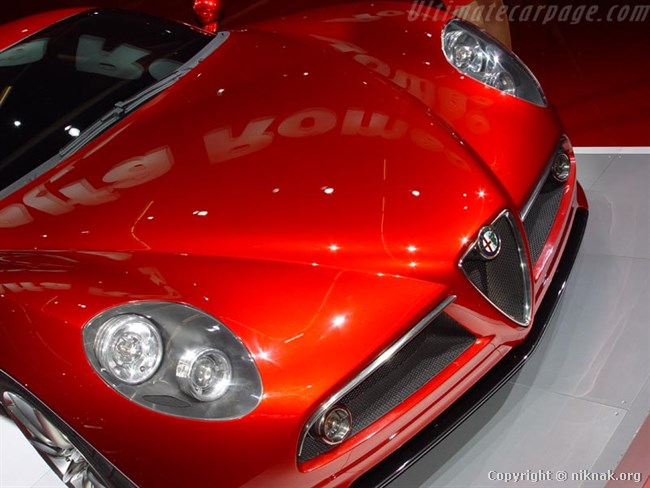 2003_alfa_romeo_8c_competizione-4[1].jpg