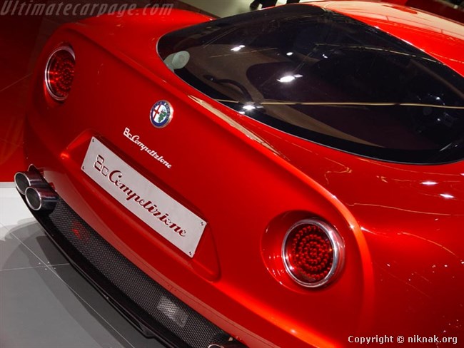 2003_alfa_romeo_8c_competizione-5[1].jpg