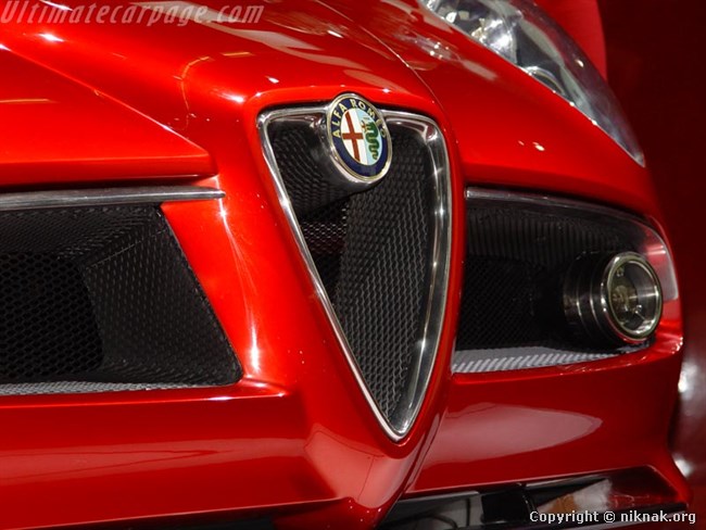 2003_alfa_romeo_8c_competizione-6[1].jpg
